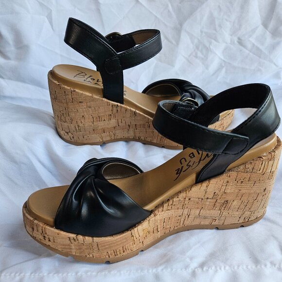 BLOWFISH MALIBU Brasha Bow Wedge Sandal Vegan Black Shoes Size 8 NEW - Picture 2 of 9